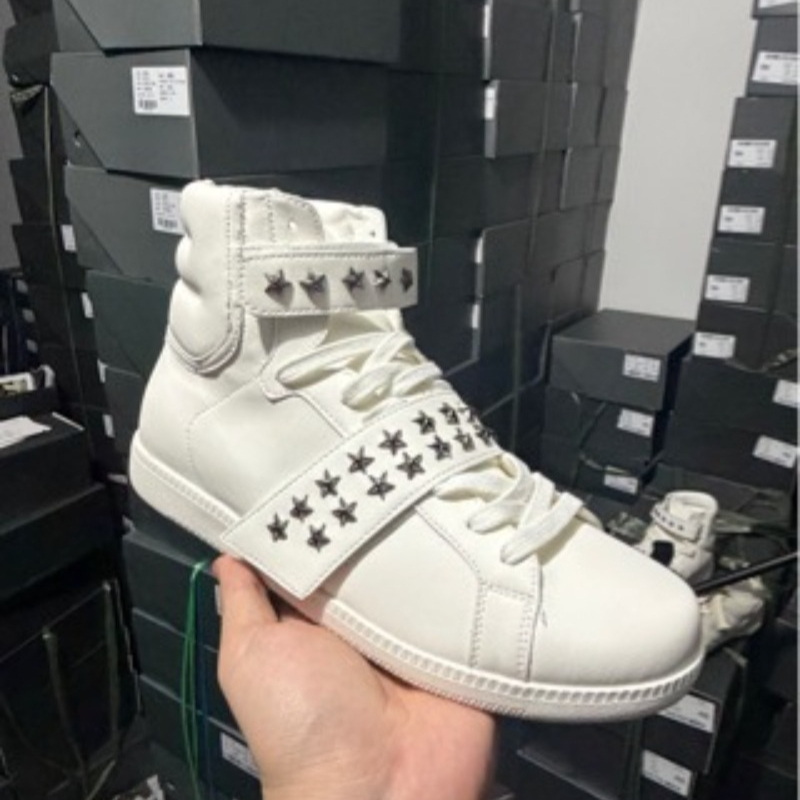 Sneakers unisex con rivetti de - Men Shoes Eu To Us recensione e prezzo