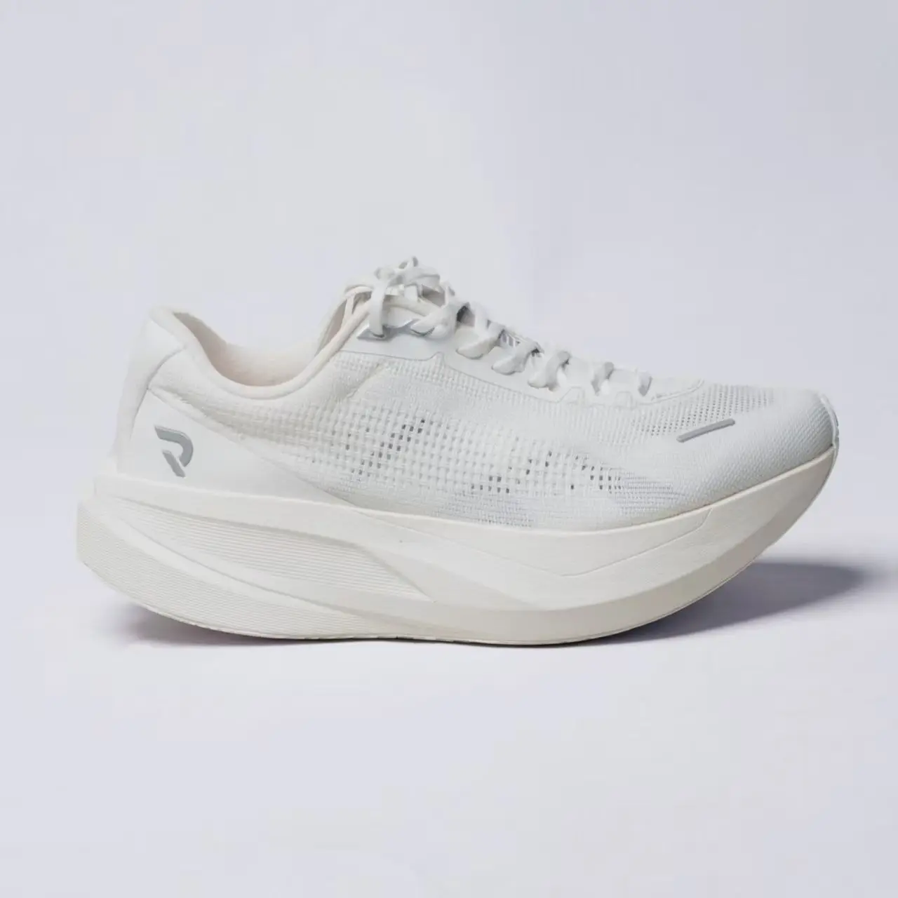 Nuove scarpe da ginnastica di  - Men'S Shoes Vs Women'S Size recensione e prezzo
